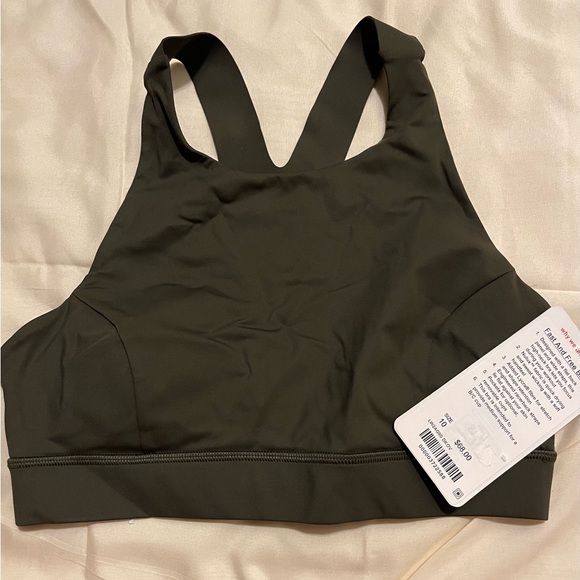 Lululemon NWT Fast and Free Bra- Size 10 - Picture 1 of 4